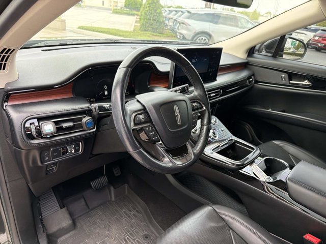 Certified 2022 Lincoln Nautilus Reserve w/ Class II Trailer Tow Package AWD/4WD image 16
