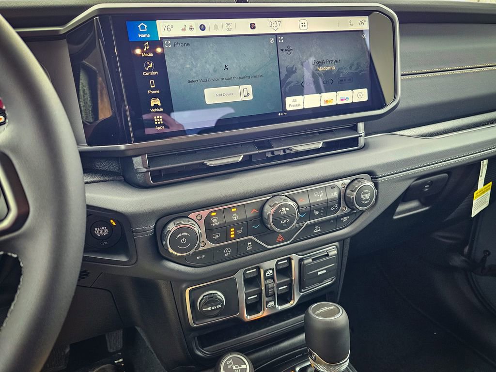 New 2026 Jeep Gladiator Sahara image 19