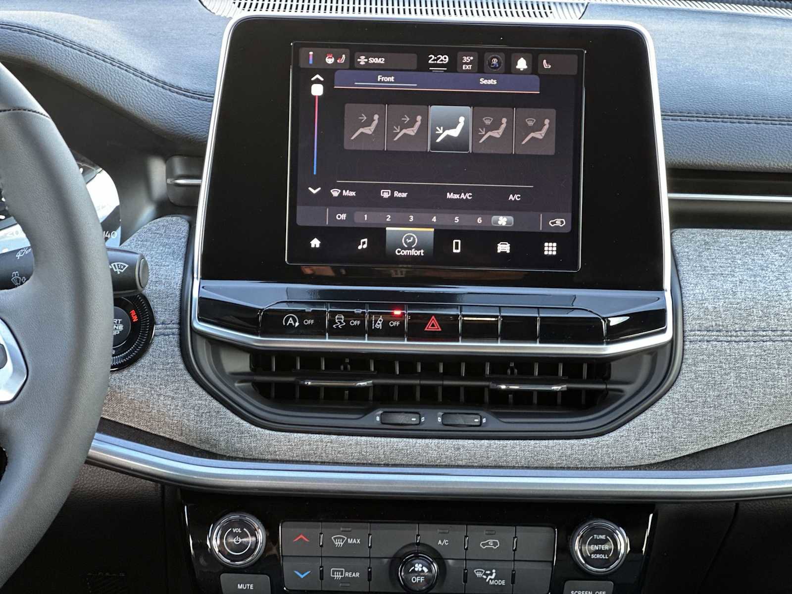 New 2026 Jeep Compass Latitude image 16