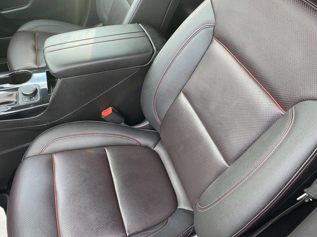 Used 2022 Chevrolet Blazer RS w/ Enhanced Convenience Package image 12