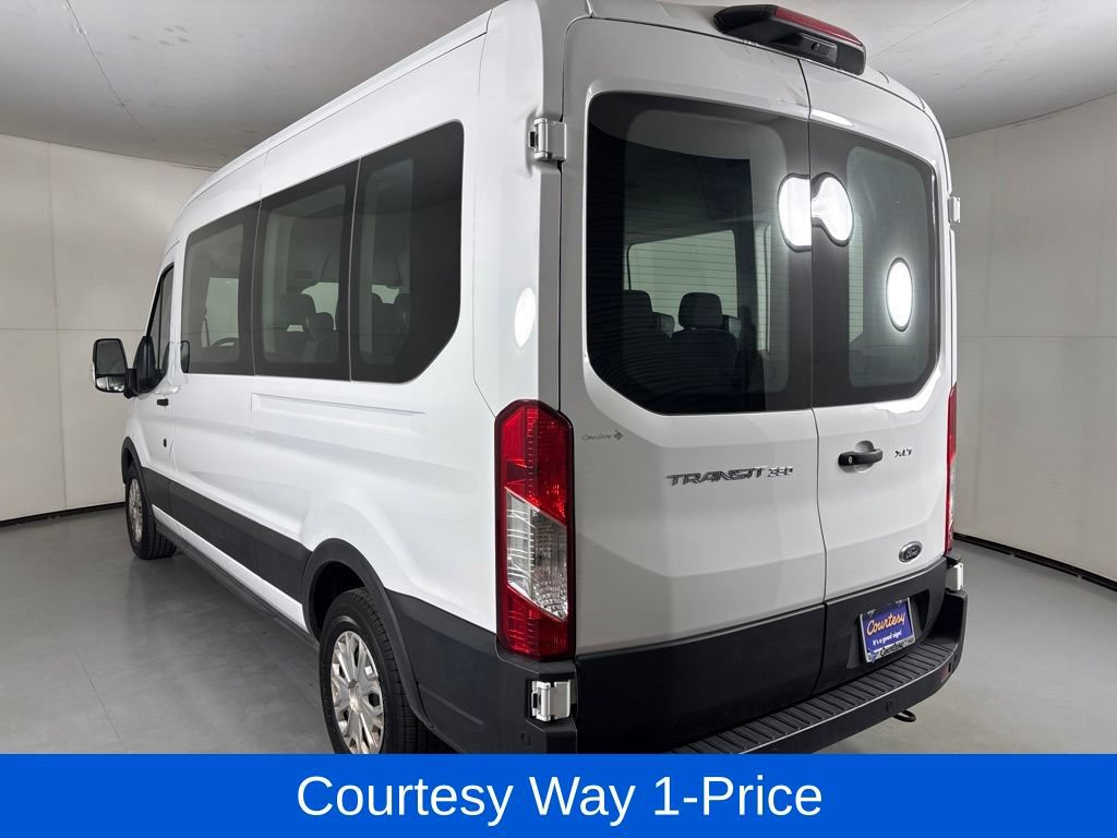 Used 2023 Ford Transit 350 XLT RWD image 8