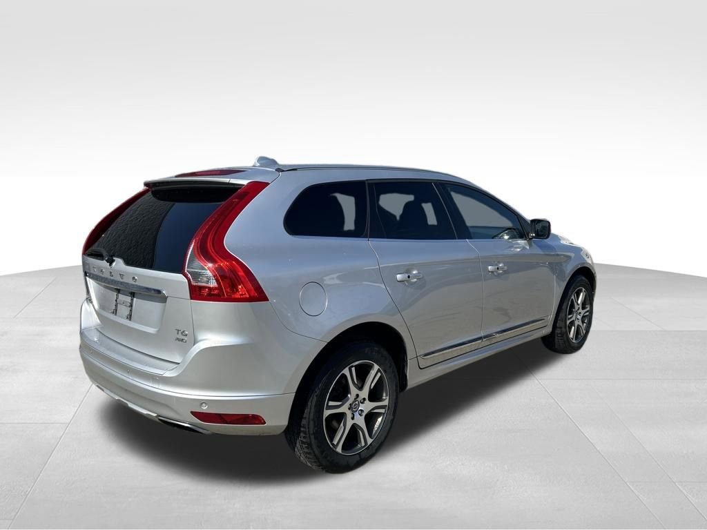 Used 2015 Volvo XC60 T6 w/ Proximity Package image 5