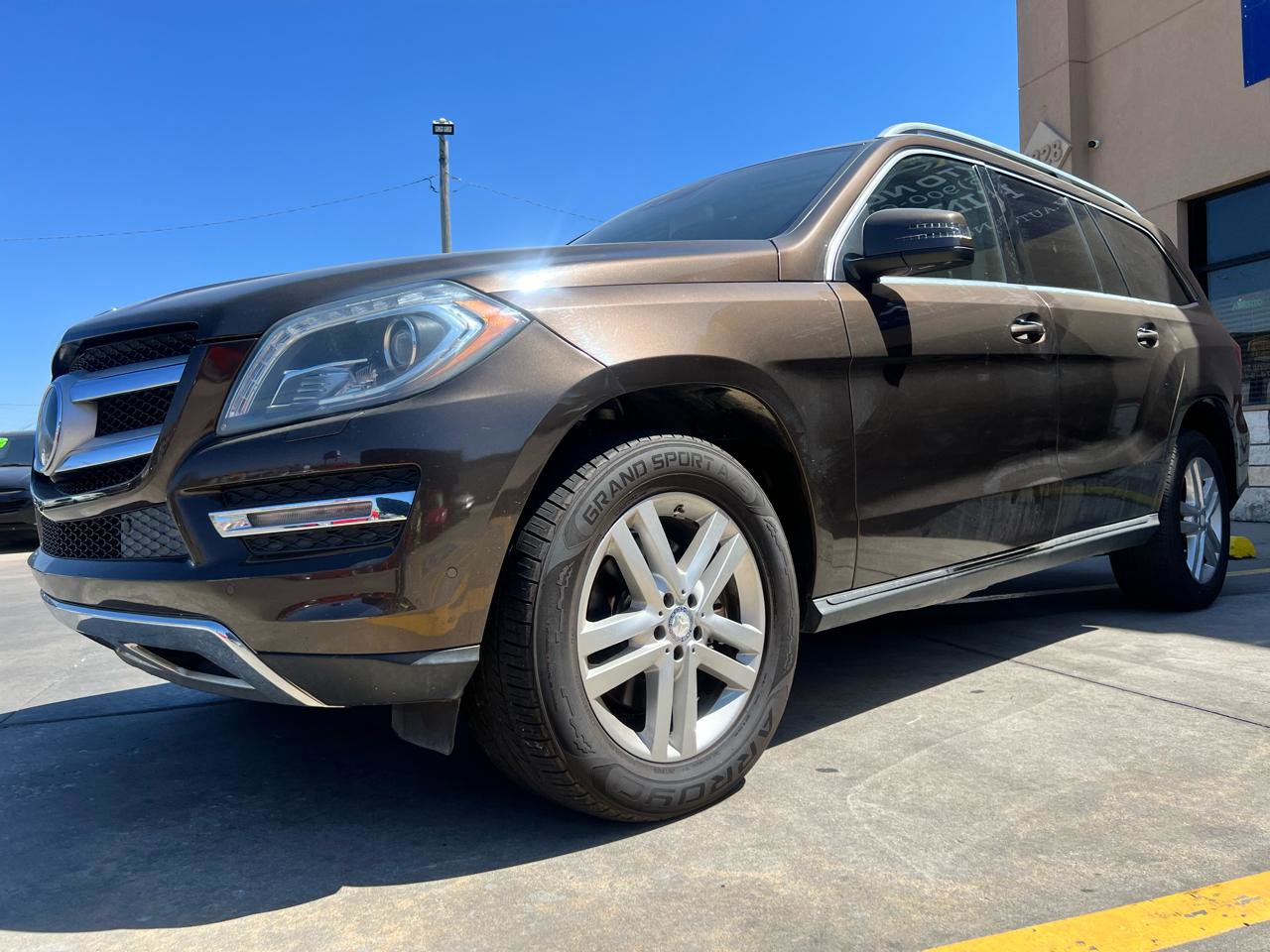 Used 2014 Mercedes-Benz GL 450 4MATIC image 4
