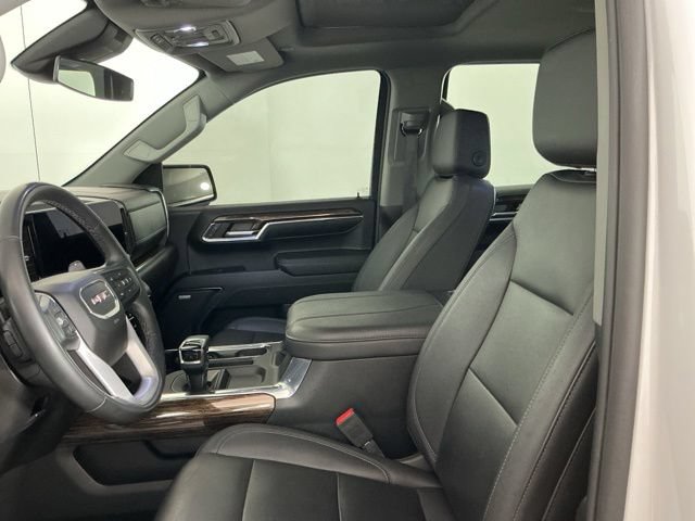 Used 2024 GMC Sierra 1500 Elevation w/ Elevation Premium Package AWD/4WD image 15