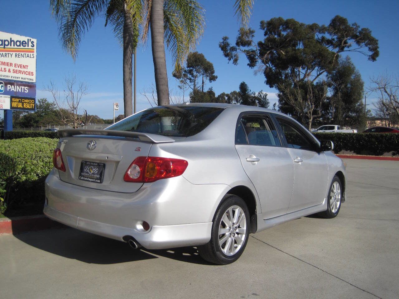 Used 2010 Toyota Corolla S image 3