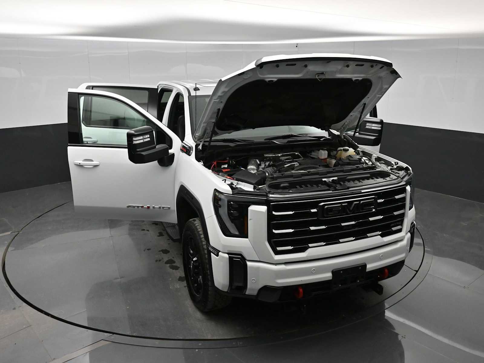 Used 2024 GMC Sierra 2500 AT4 w/ AT4 Preferred Package AWD/4WD image 43