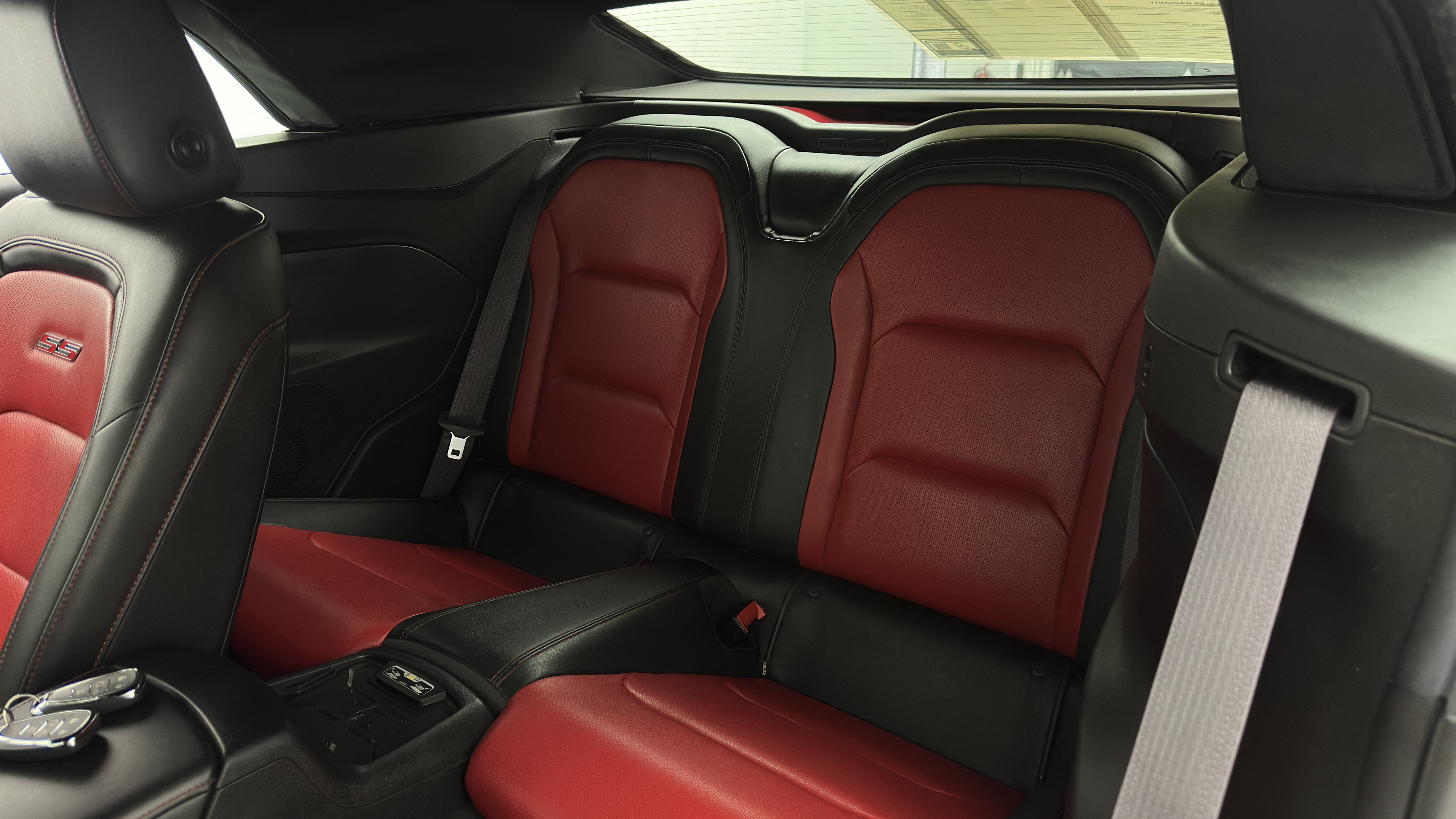 Used 2016 Chevrolet Camaro SS RWD image 12