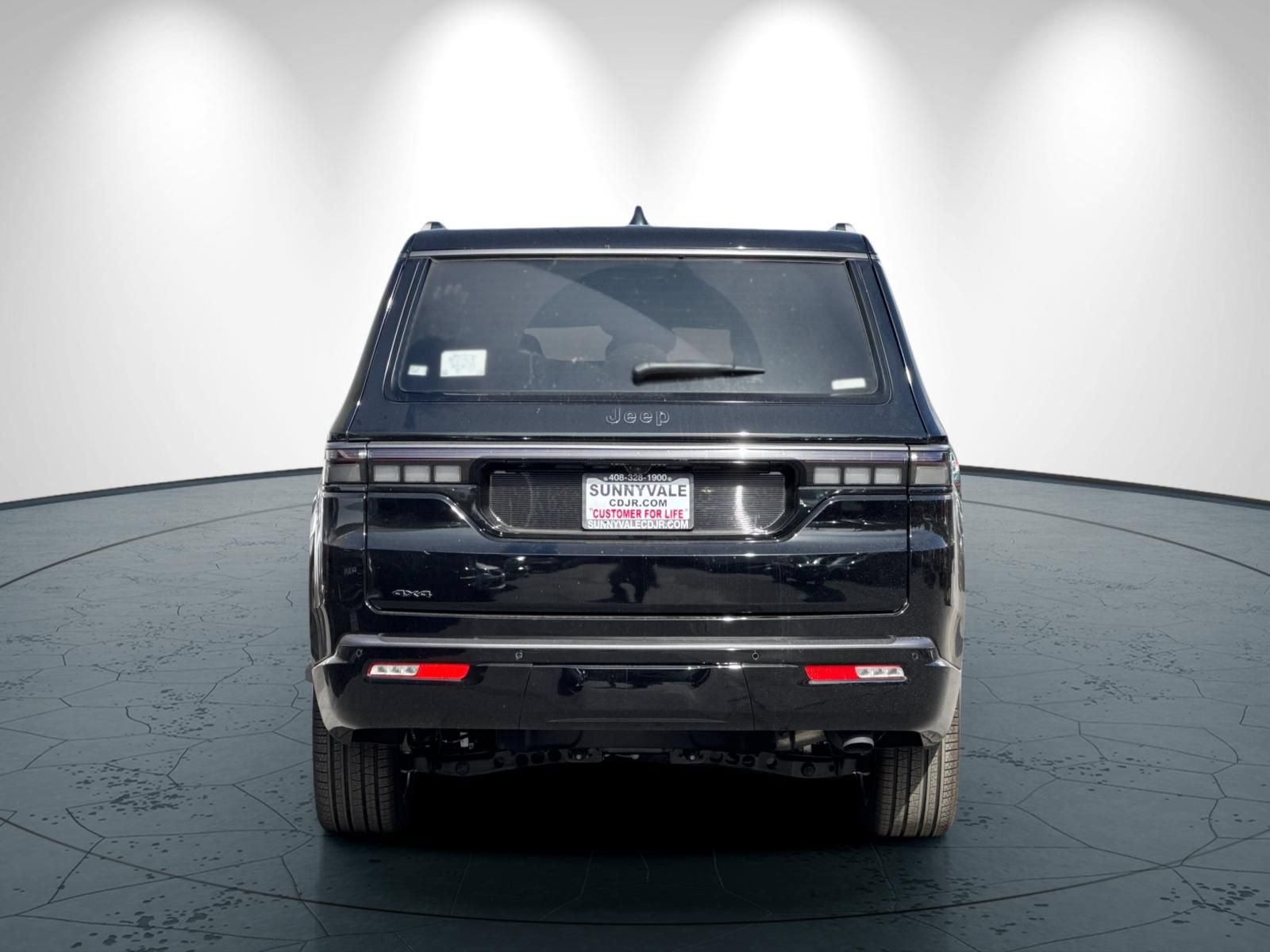 New 2026 Jeep Grand Wagoneer Limited AWD/4WD image 5
