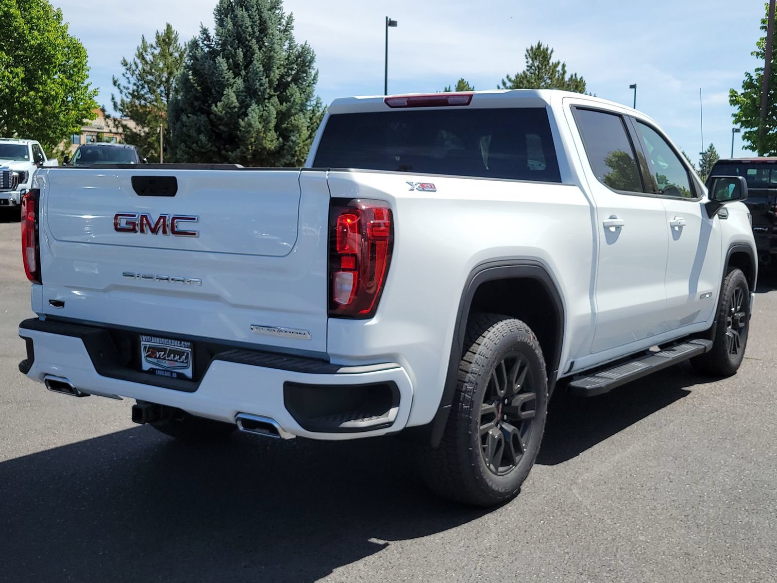 New 2026 GMC Sierra 1500 Elevation w/ X31 Off-Road Package AWD/4WD image 3