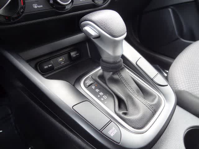 Used 2024 Kia Soul LX w/ Option Group 015 FWD image 26