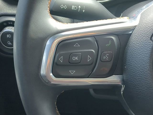 Used 2023 Jeep Gladiator Overland AWD/4WD image 29