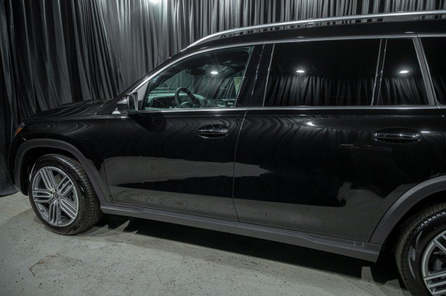 New 2026 Mercedes-Benz GLS 450 4MATIC image 5