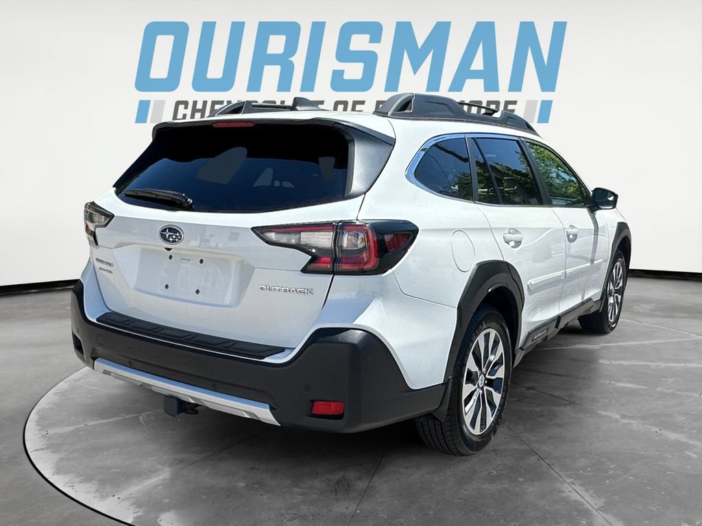 Used 2023 Subaru Outback Limited AWD/4WD image 6