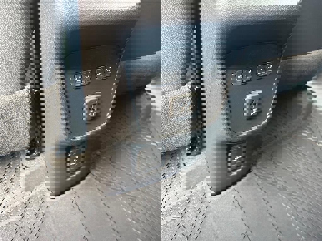 Certified 2022 Chevrolet Equinox Premier image 8