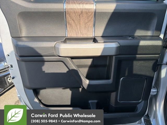 Used 2018 Ford F250 Lariat w/ Lariat Value Package image 29