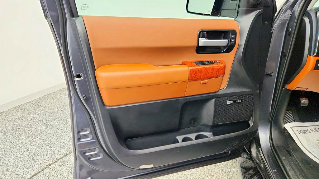 Used 2020 Toyota Sequoia Platinum RWD image 11