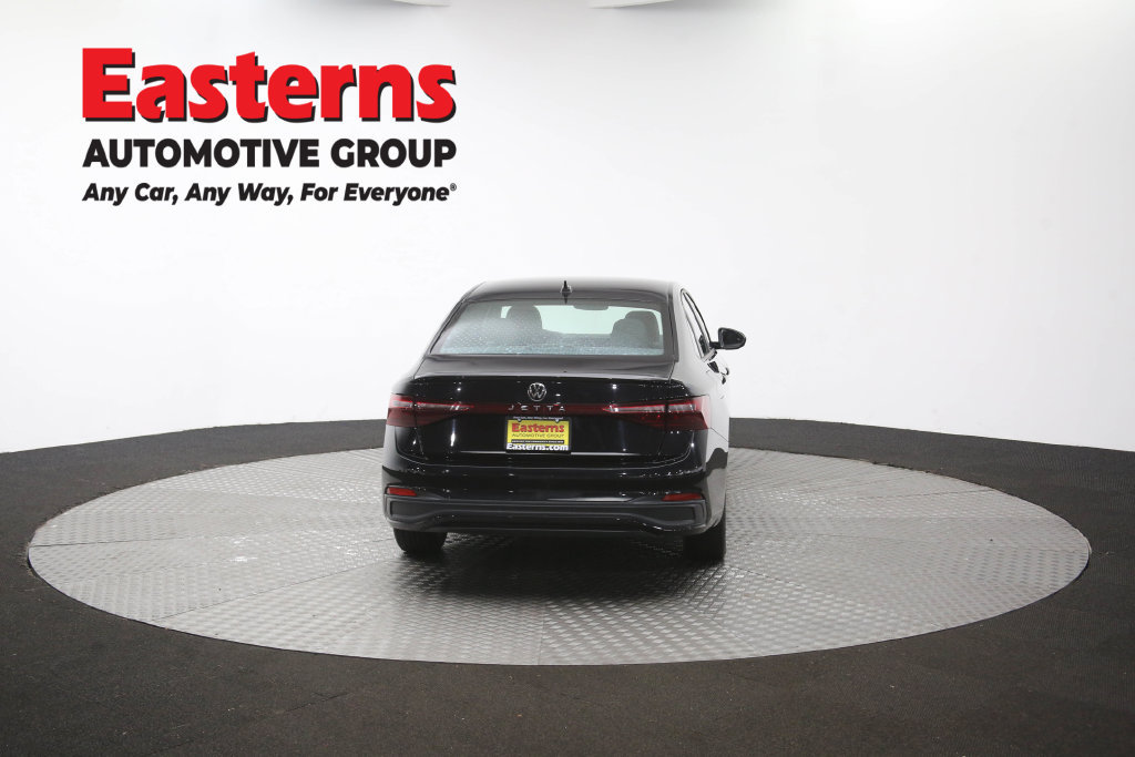 Used 2025 Volkswagen Jetta Sport FWD image 39