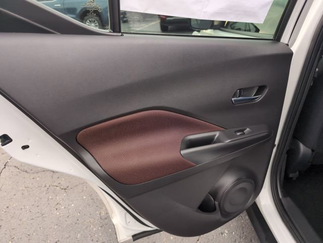 Used 2020 Nissan Kicks SR image 10