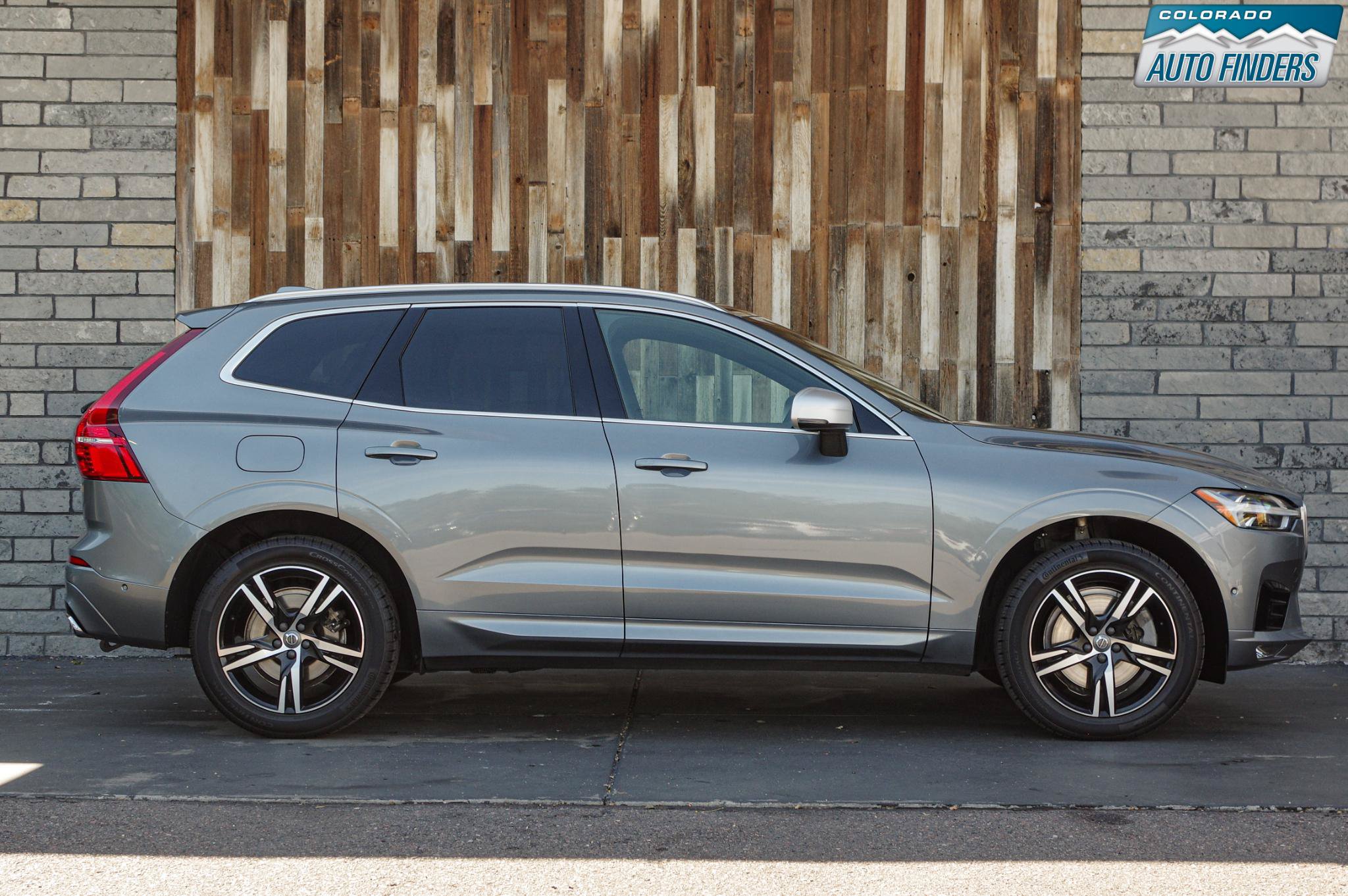 Used 2018 Volvo XC60 T6 R-Design w/ Convenience Package AWD/4WD image 8