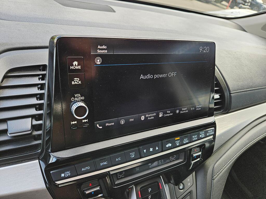 Used 2025 Honda Odyssey EX-L image 22