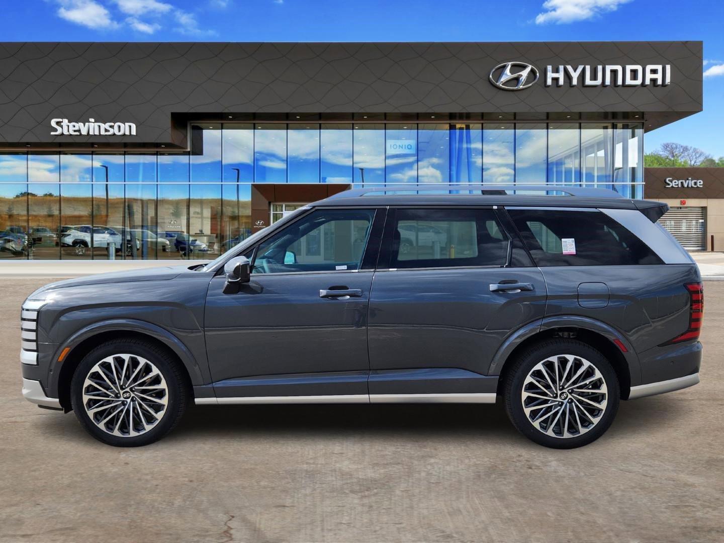 New 2026 Hyundai Palisade Calligraphy image 2