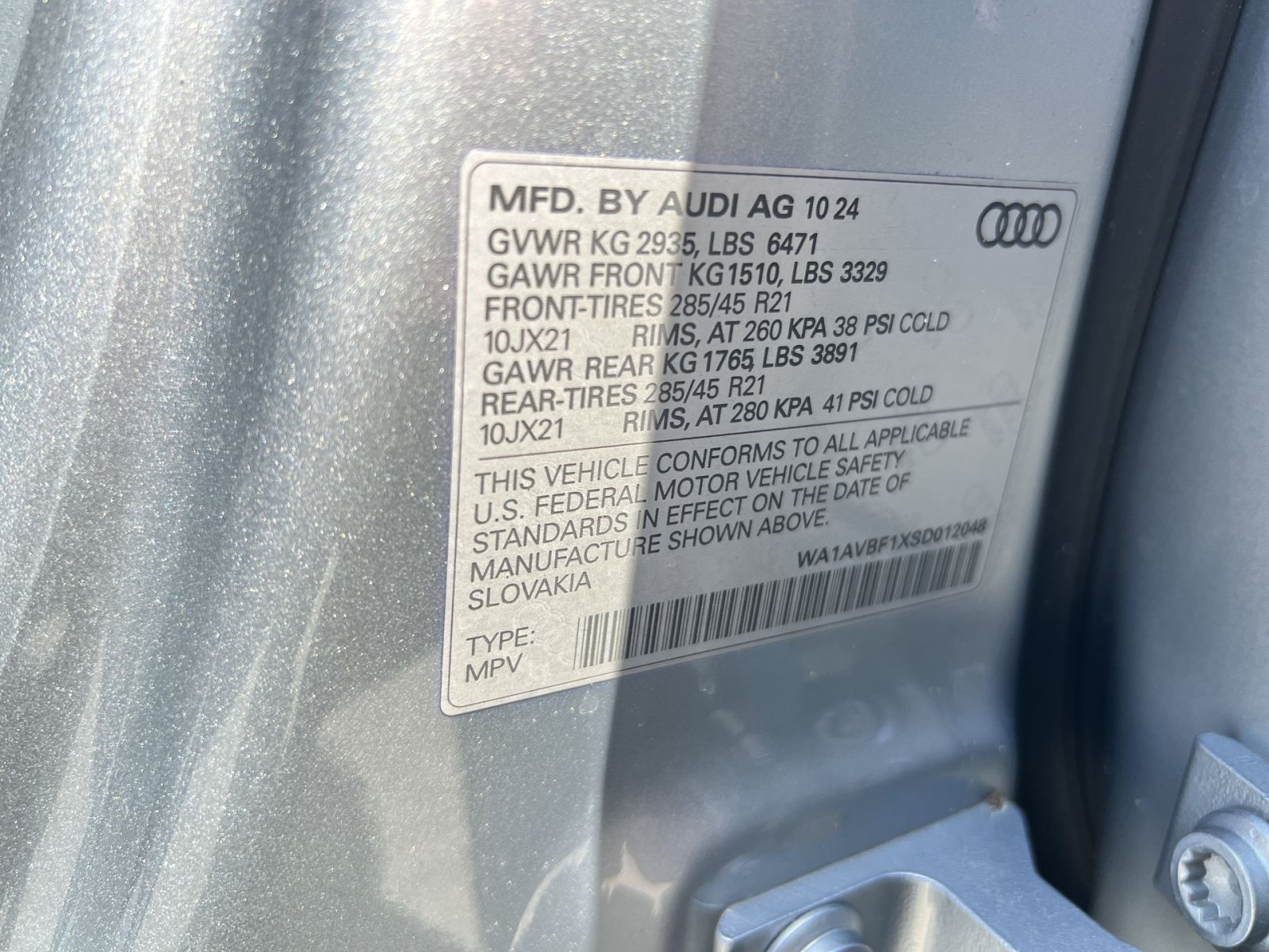 Used 2025 Audi Q8 Premium AWD/4WD image 29