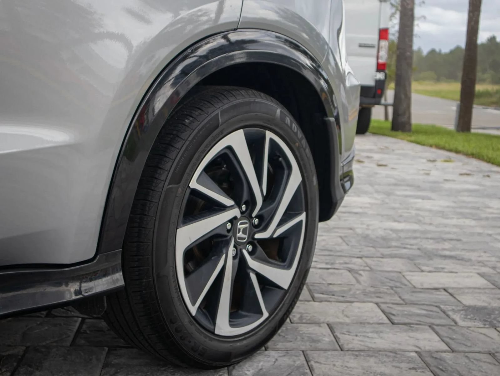 Used 2019 Honda HR-V Sport image 13