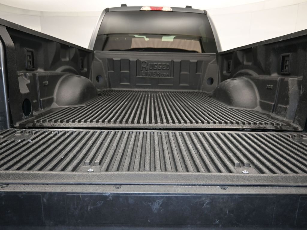 Certified 2025 Ford F250 XLT image 23