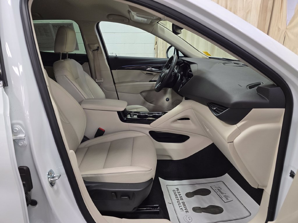 Used 2023 Buick Envision Essence AWD/4WD image 37