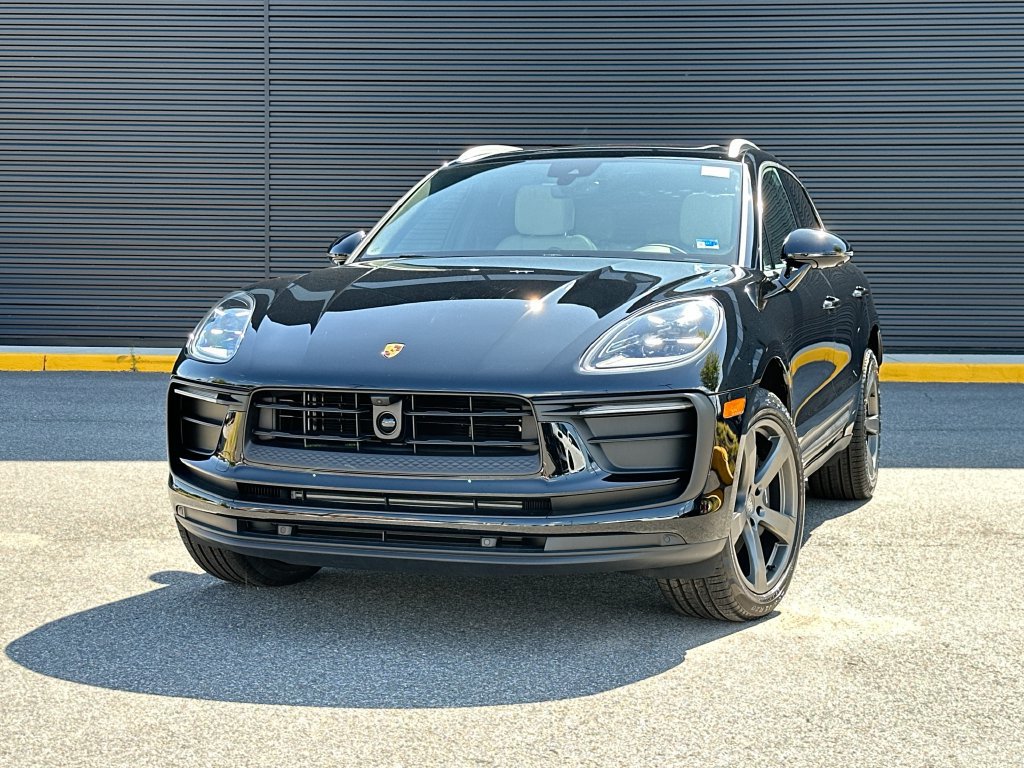 New 2026 Porsche Macan AWD/4WD image 1