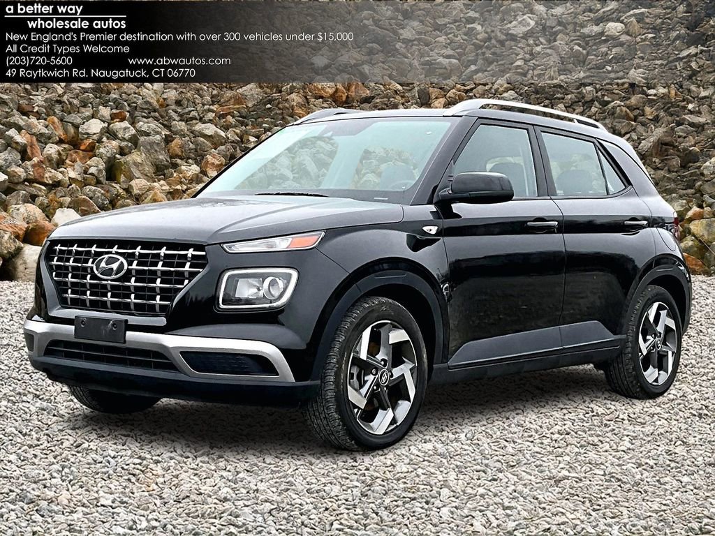 Used 2022 Hyundai Venue SEL