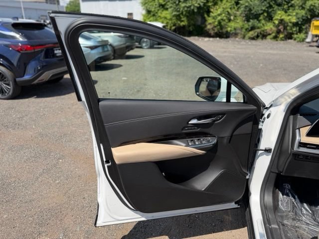 Used 2024 Cadillac XT4 Premium Luxury AWD/4WD image 14