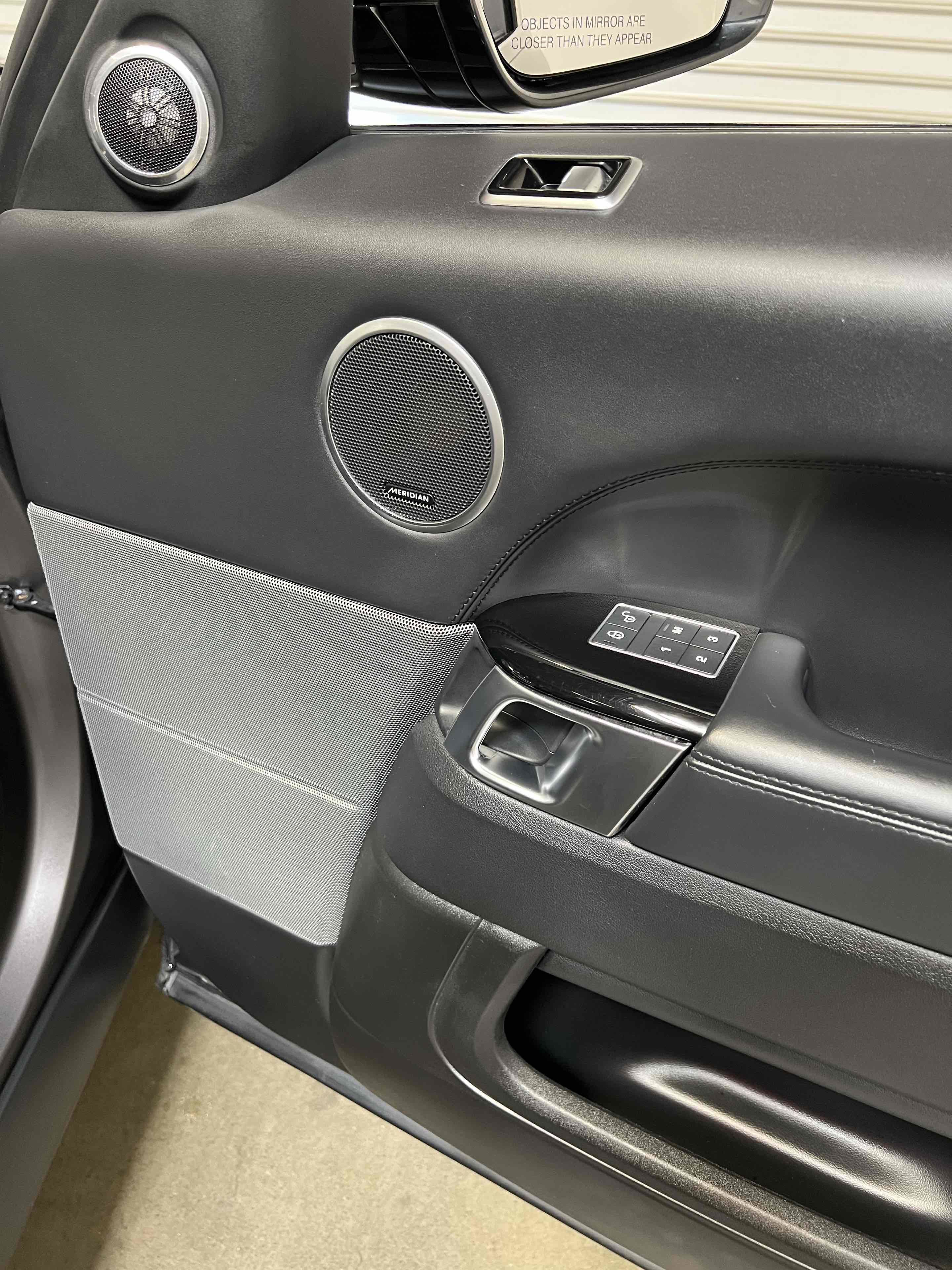 Used 2020 Land Rover Range Rover Sport HST image 65