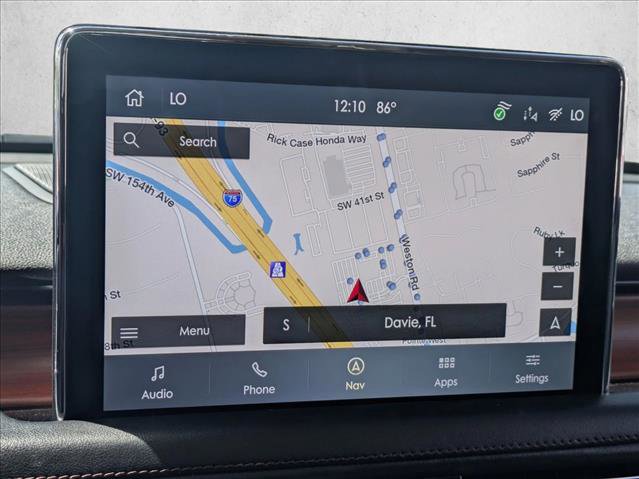 Used 2022 Lincoln Aviator Reserve w/ Equipment Group 201A image 12