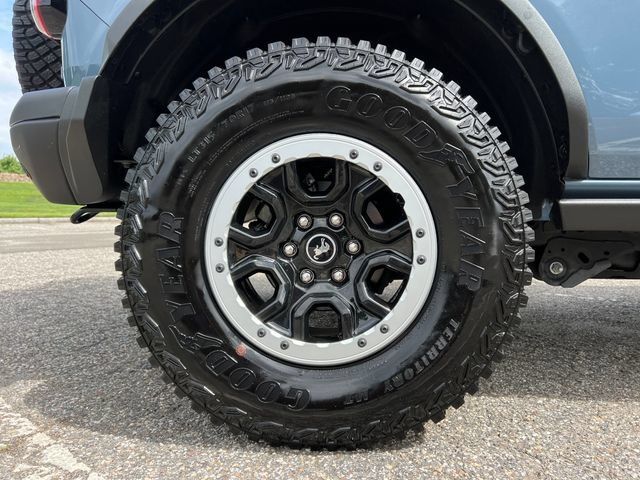 Used 2024 Ford Bronco Badlands AWD/4WD image 14