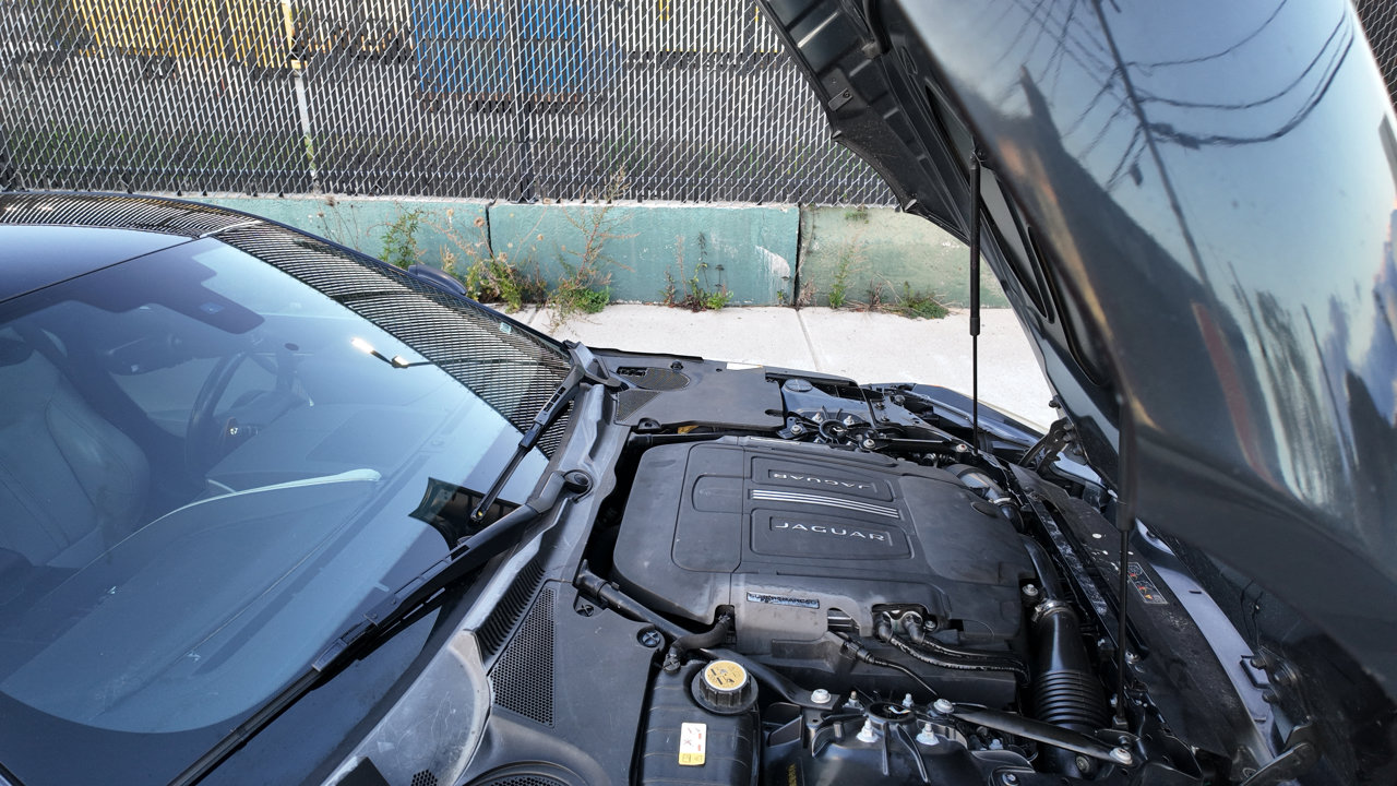 Used 2016 Jaguar F-TYPE S image 14