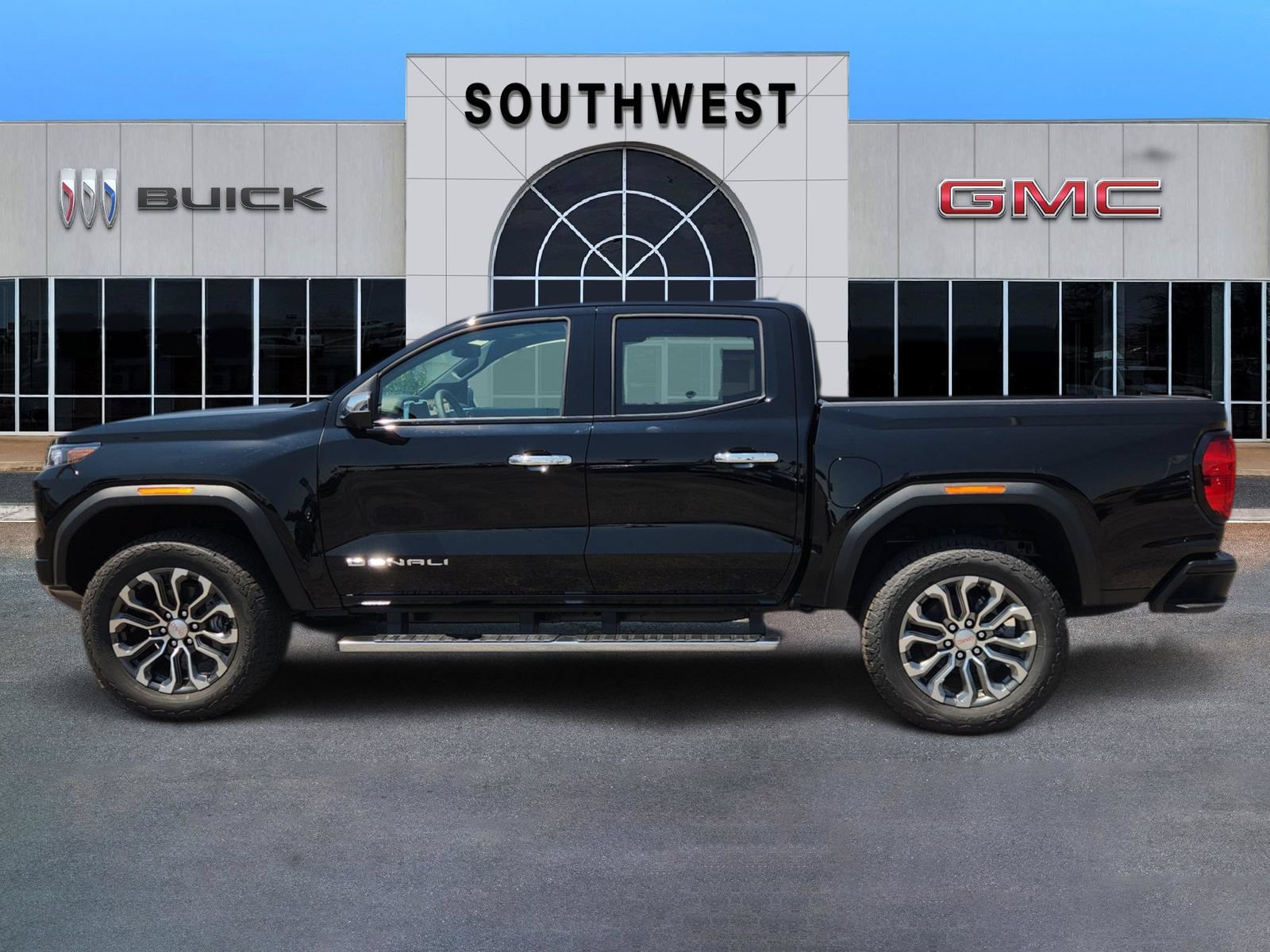New 2026 GMC Canyon Denali AWD/4WD video 3