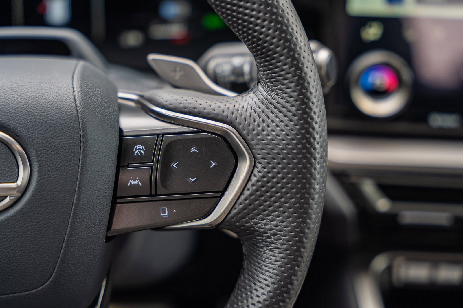 Used 2025 Lexus TX 500h AWD image 45