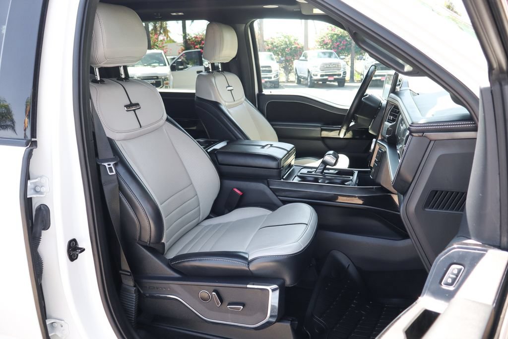 Used 2022 Ford F150 Lightning Platinum AWD/4WD image 46
