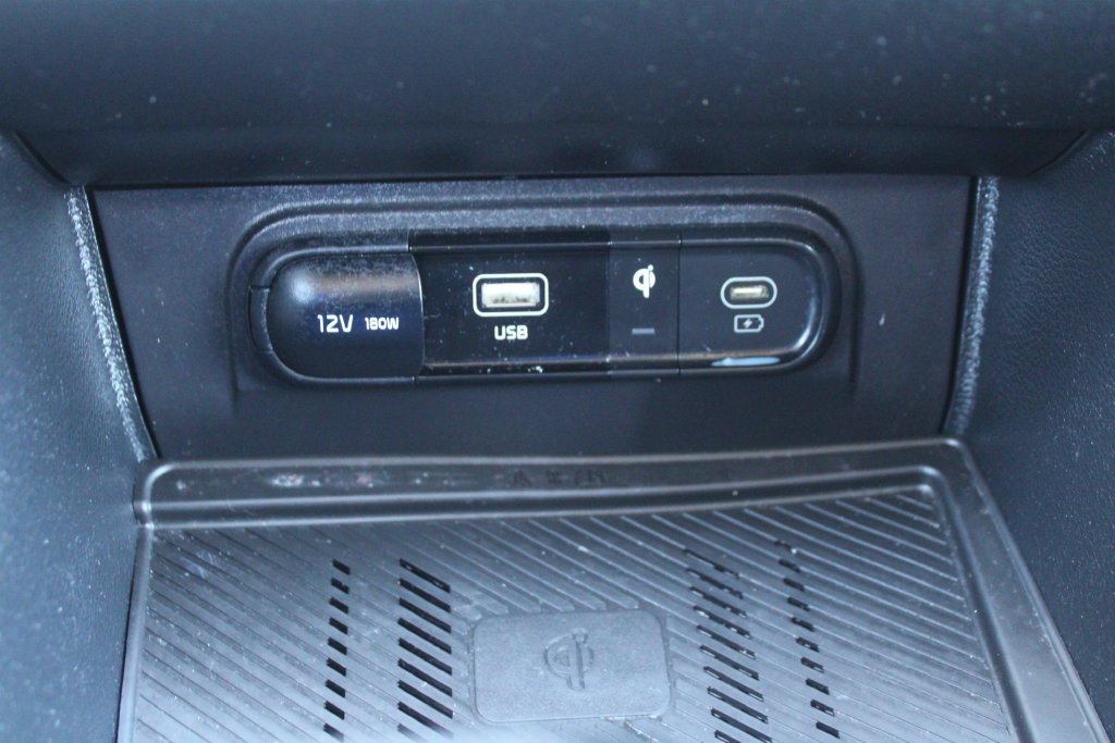 Certified 2025 Kia Sportage EX FWD image 37