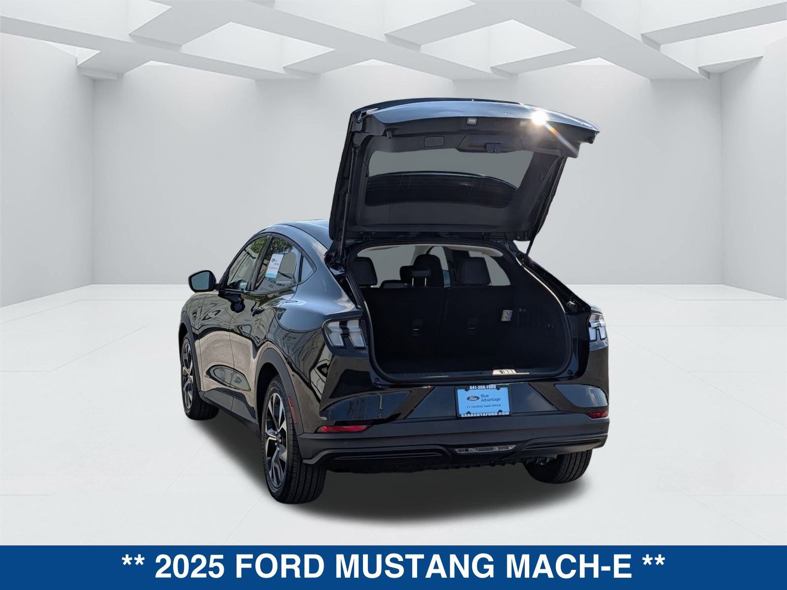 Certified 2025 Ford Mustang Mach-E Select image 13