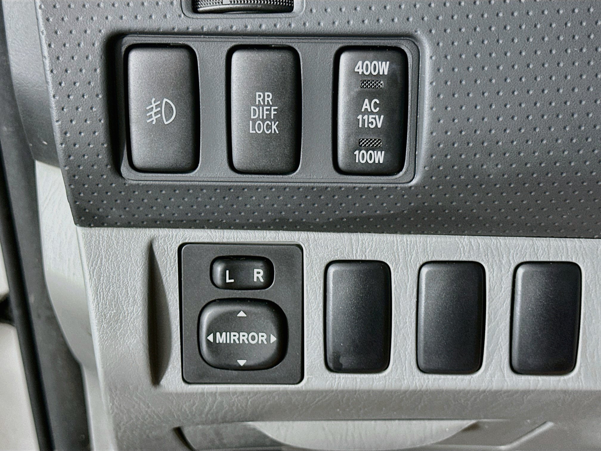 Used 2007 Toyota Tacoma PreRunner RWD image 16