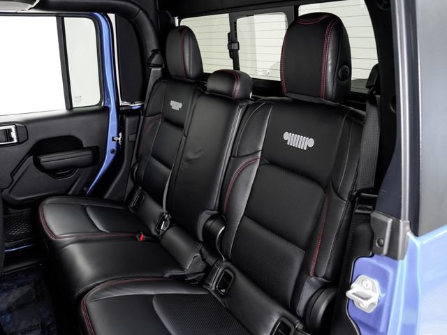Used 2023 Jeep Gladiator Rubicon w/ LED Lighting Group AWD/4WD image 26