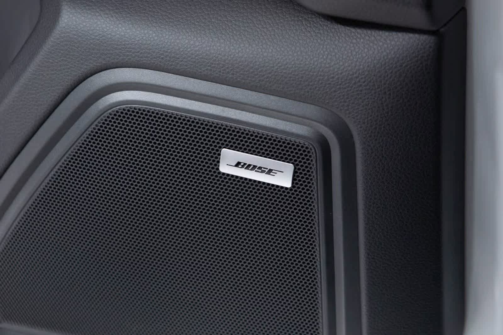 Certified 2026 Porsche Macan AWD/4WD image 30