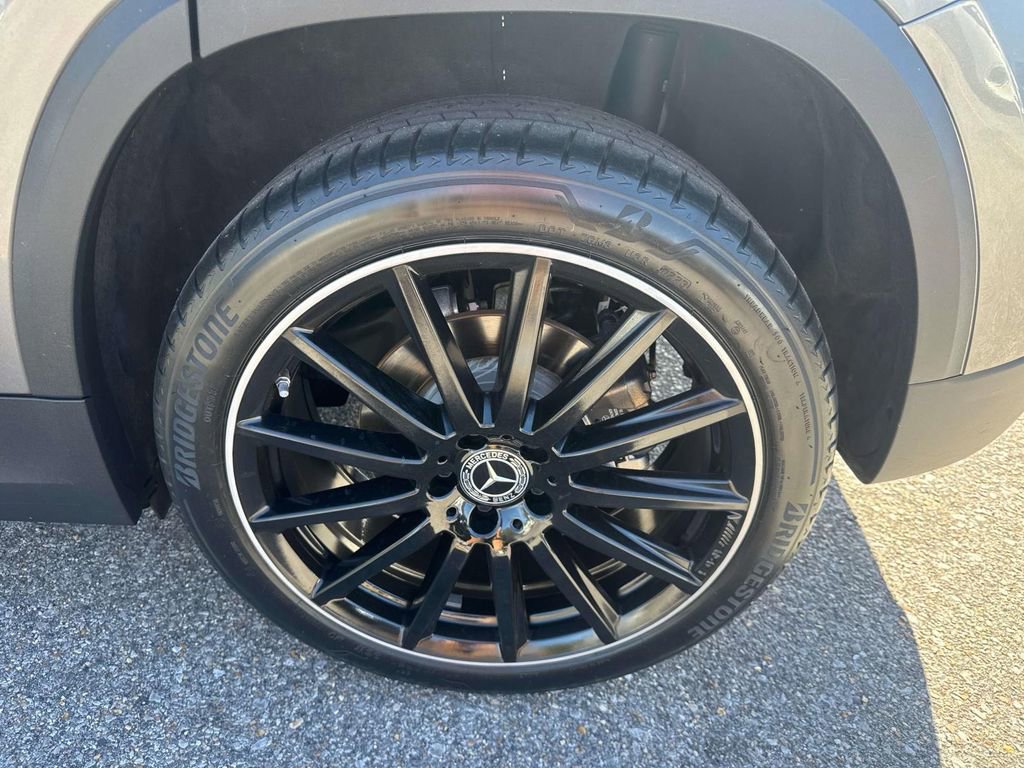 Used 2023 Mercedes-Benz GLA 250 image 4