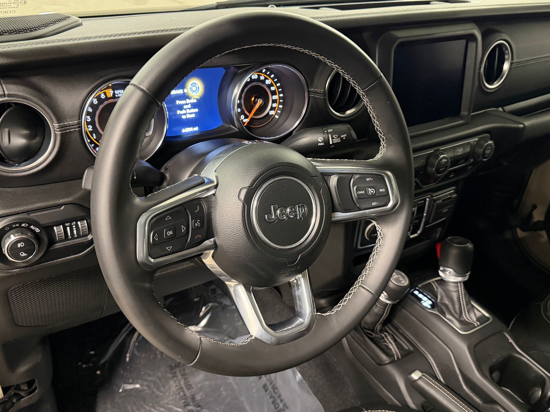 Used 2022 Jeep Gladiator Overland w/ Popular Equipment Package AWD/4WD image 4