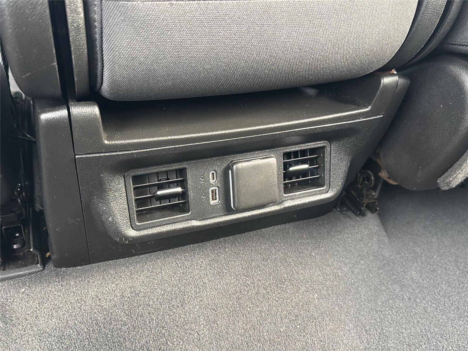 Used 2023 Chevrolet Silverado 1500 LT AWD/4WD image 22