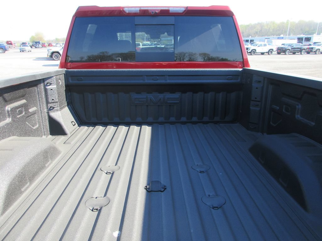 New 2026 GMC Sierra 2500 AT4 w/ AT4 Premium Plus Package AWD/4WD image 7
