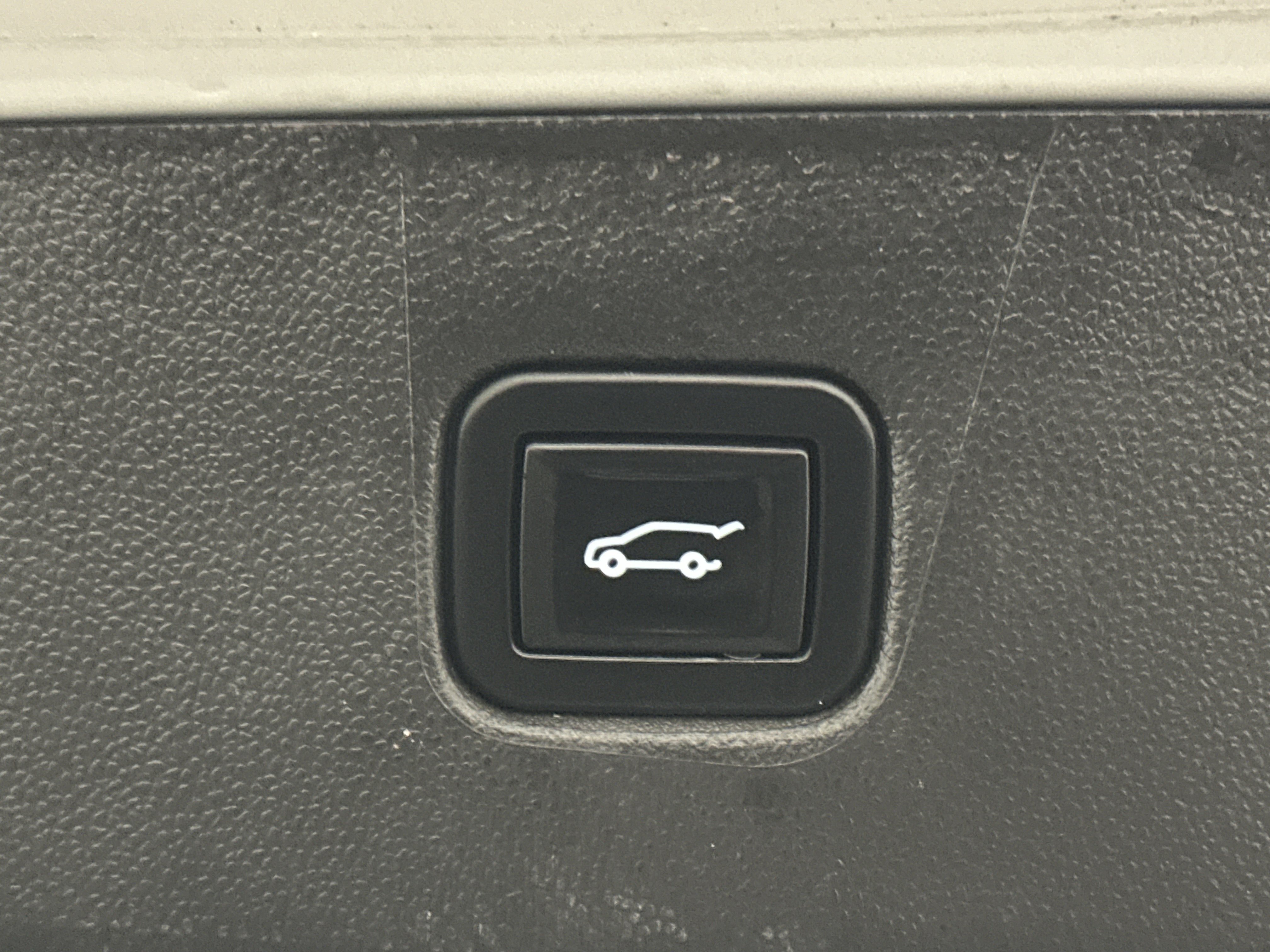 Used 2021 Chevrolet Blazer RS w/ Enhanced Convenience Package AWD/4WD image 16