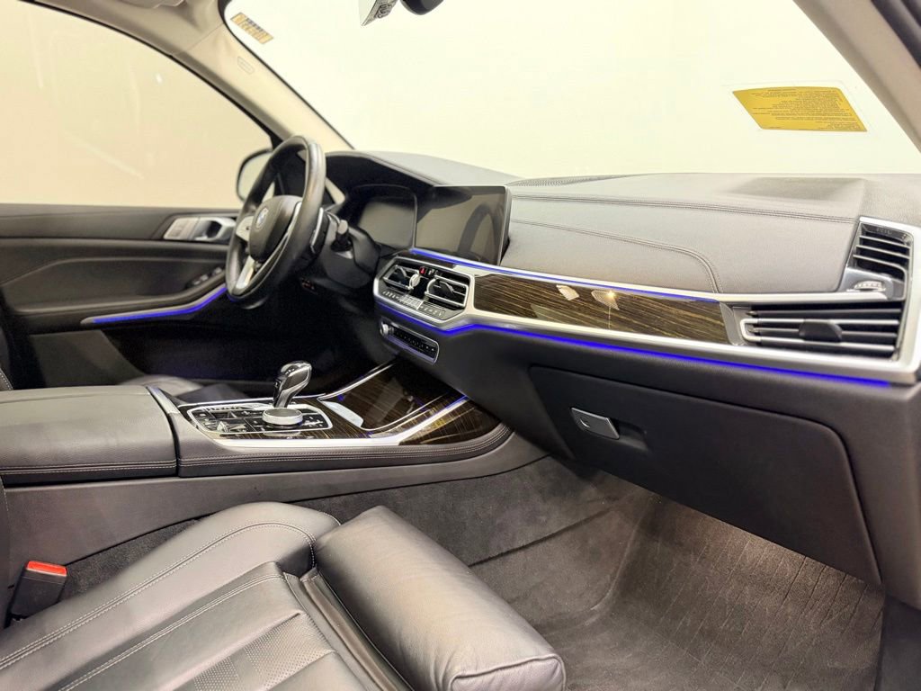 Used 2020 BMW X7 xDrive40i w/ Cold Weather Package AWD/4WD image 19